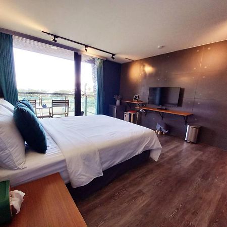 墾丁大灣小舖enjoy Kenting262 Bed and Breakfast Exterior foto